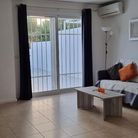 Immaculate And Modern 1 Bedroomed Apartment Denia Εξωτερικό φωτογραφία